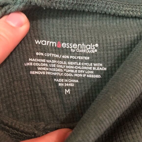 📳 Waffle Knit Green Leggings - Picture 3 of 3